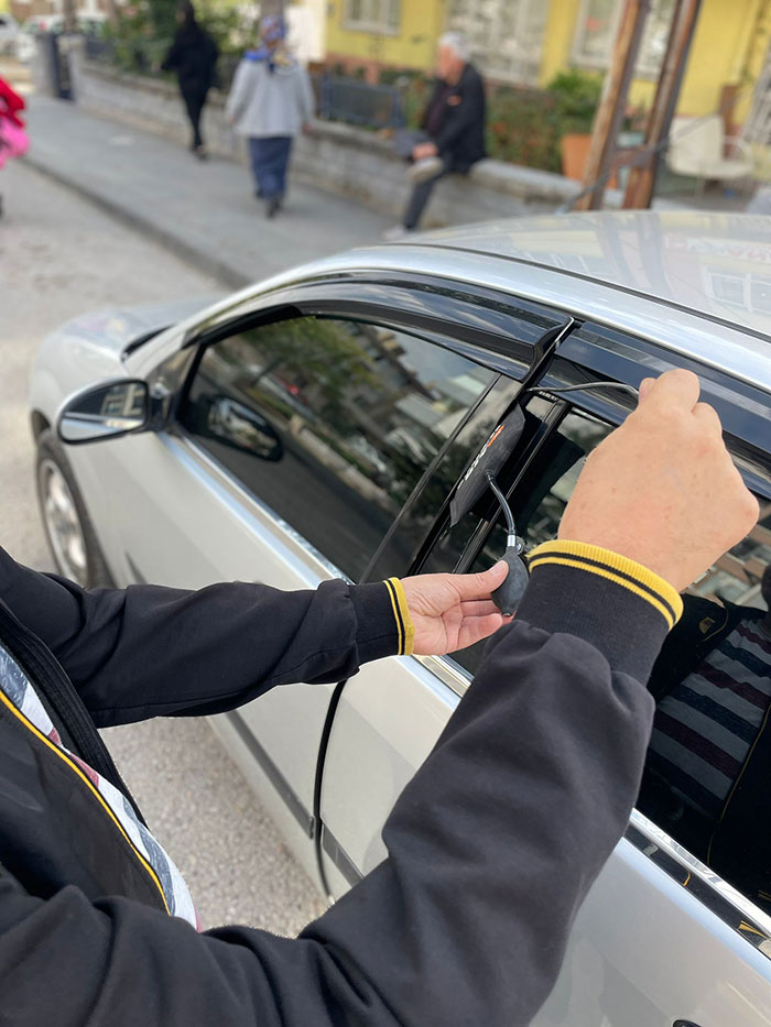 Serik Oto Kilitçisi